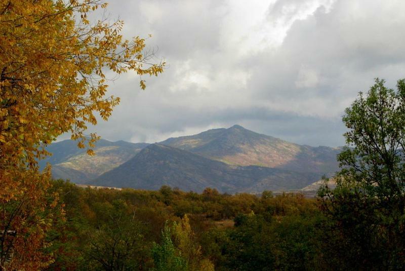 El Pozo Villa La Serna del Monte Luaran gambar